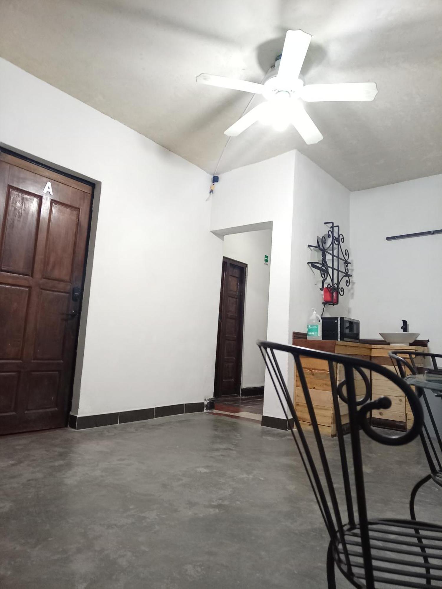 Dgm Lofts Mty Mn 960 F Centro Cerca De Todo Apartment มอนแตร์เรย์ ภายนอก รูปภาพ